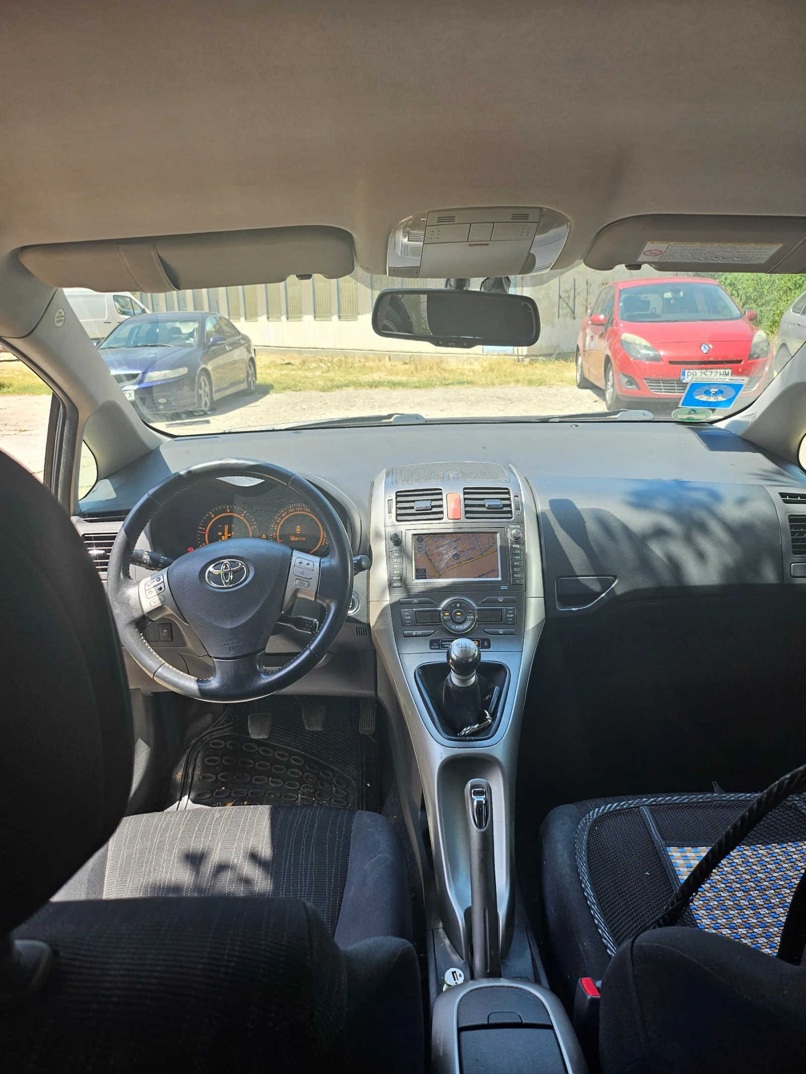 Toyota Auris 2.0 D4D - изображение 7