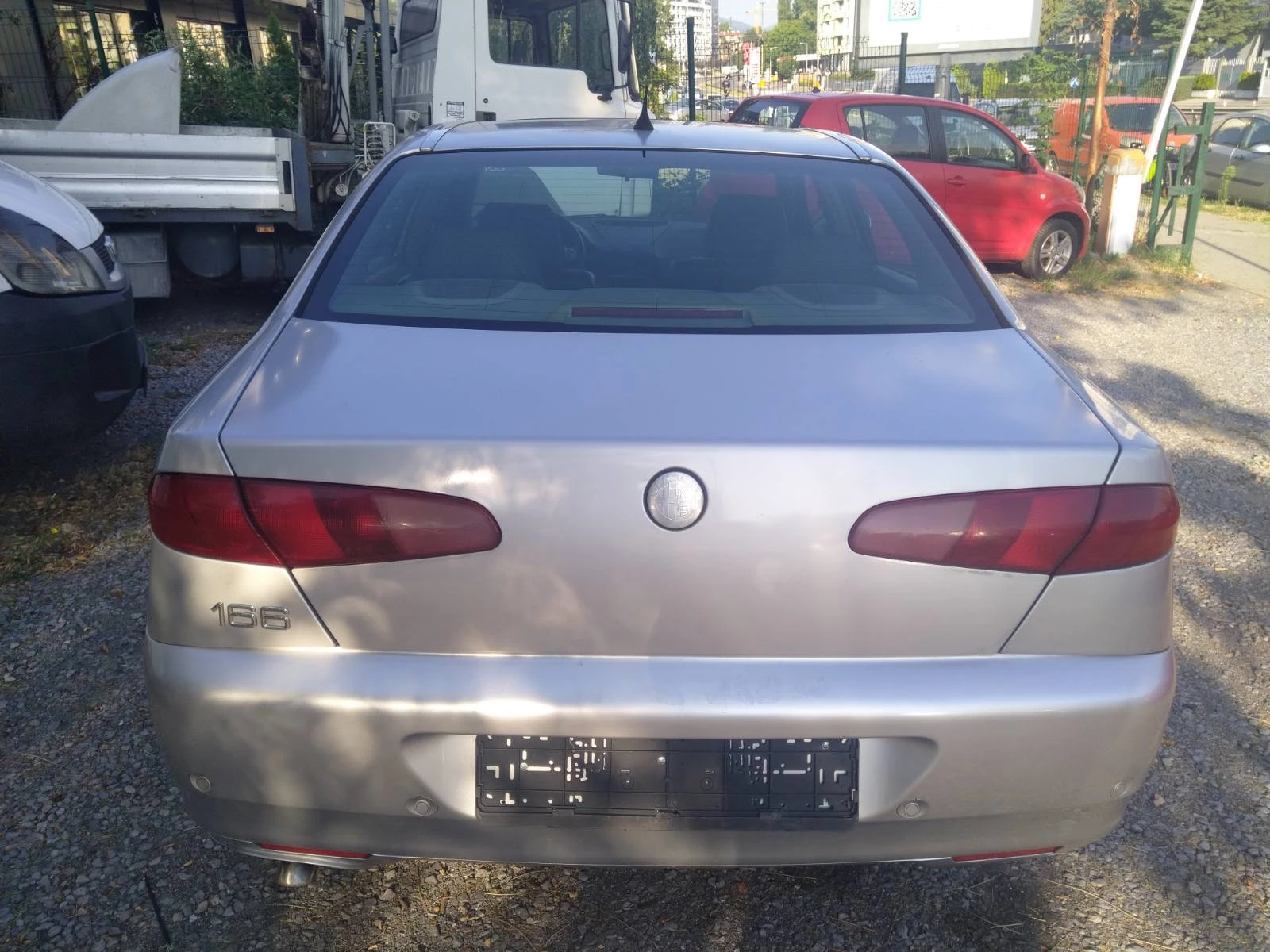 Alfa Romeo 166 2.4 JTD - изображение 5