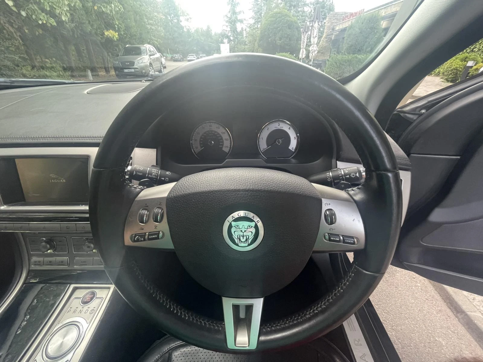Jaguar Xf 3.0d * 270к.с. - изображение 4