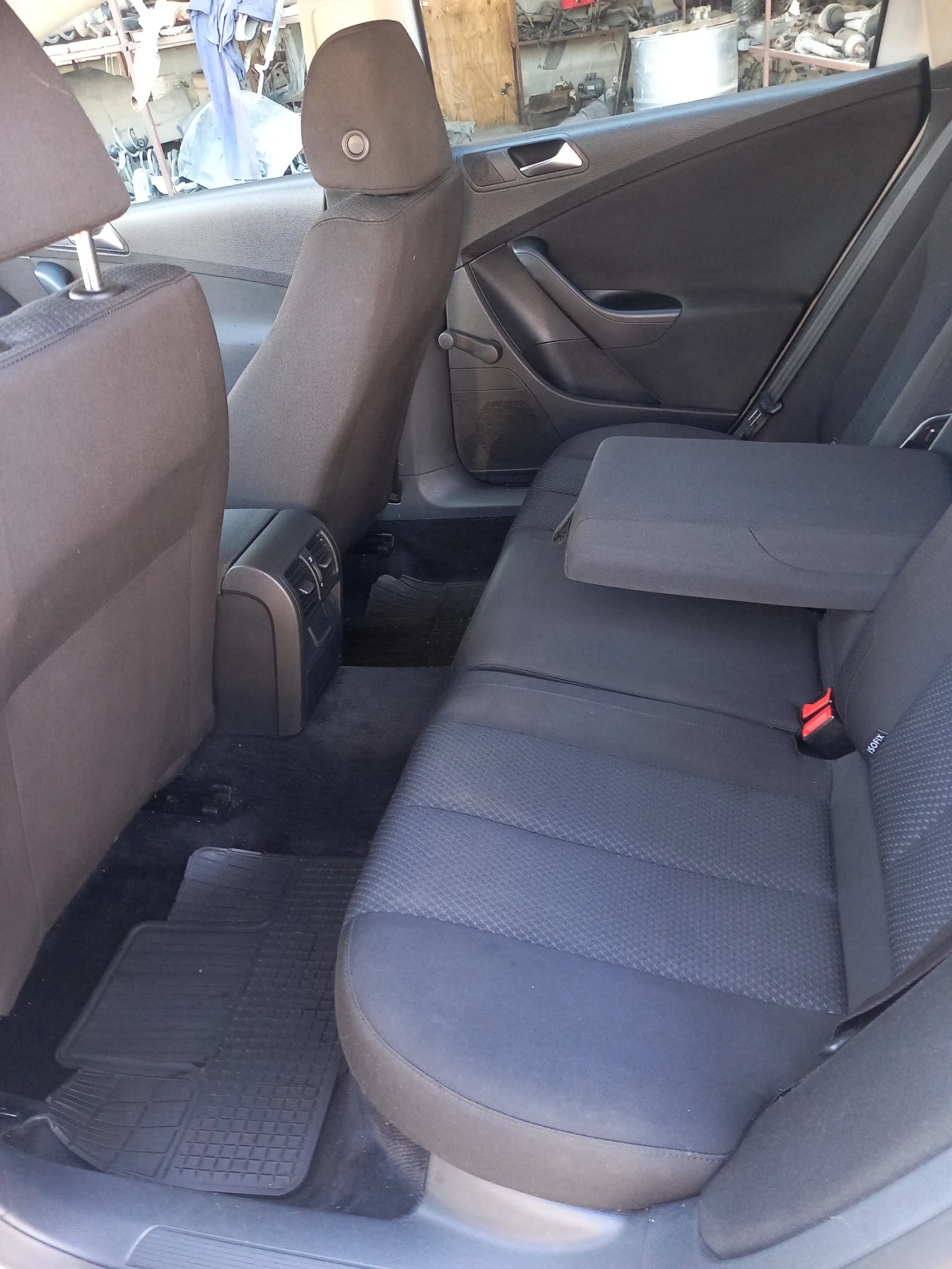 VW Passat 2.0 blue motion  | Mobile.bg � ����������� 11