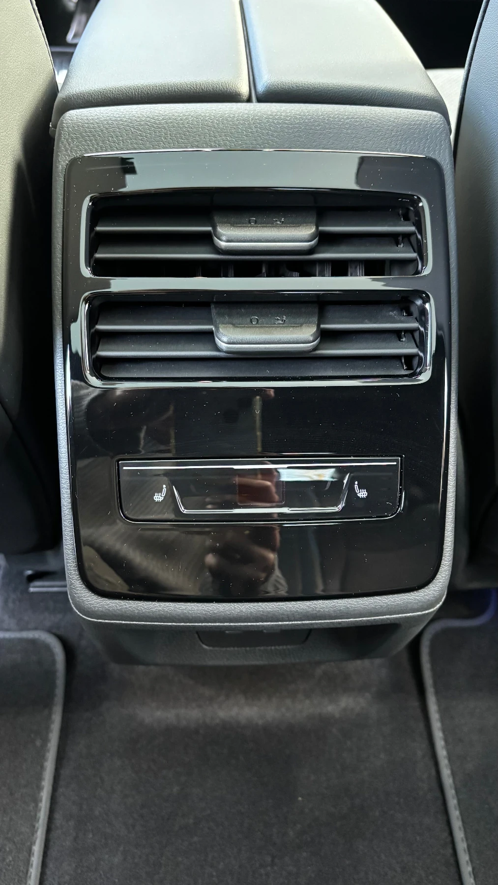 VW ID.7 PRO 77 kWh, 286 �.� | Mobile.bg � ����������� 13