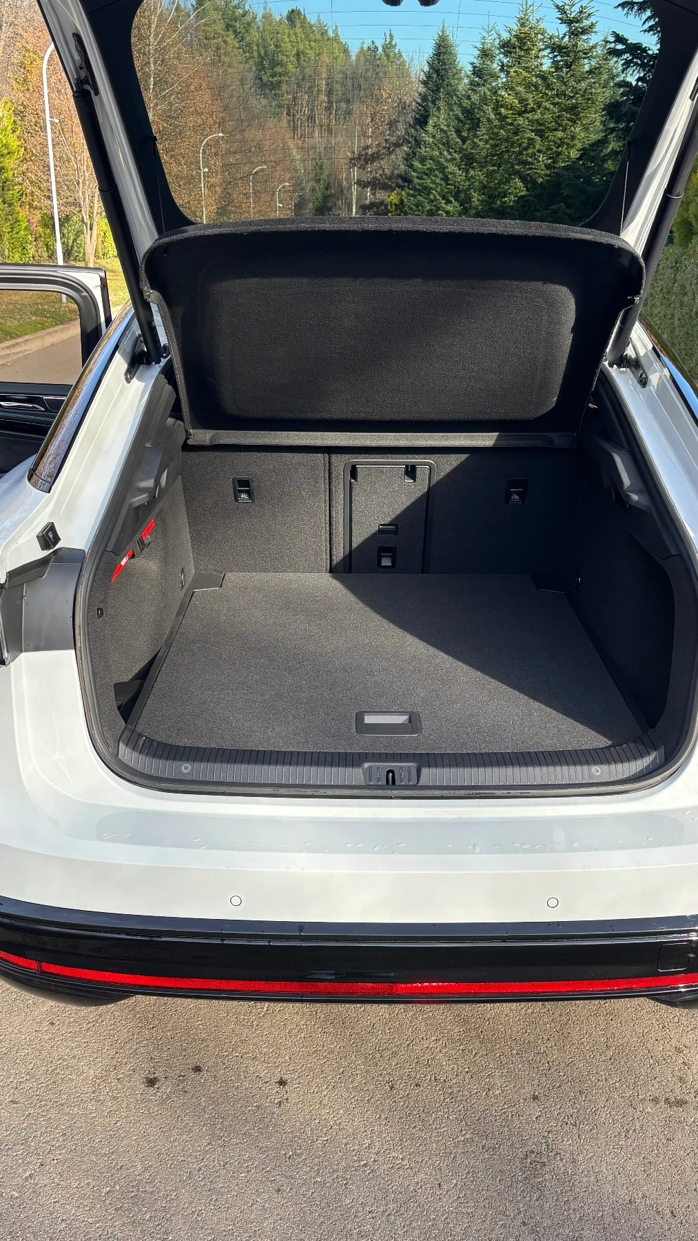 VW ID.7 PRO 77 kWh, 286 �.� | Mobile.bg � ����������� 9