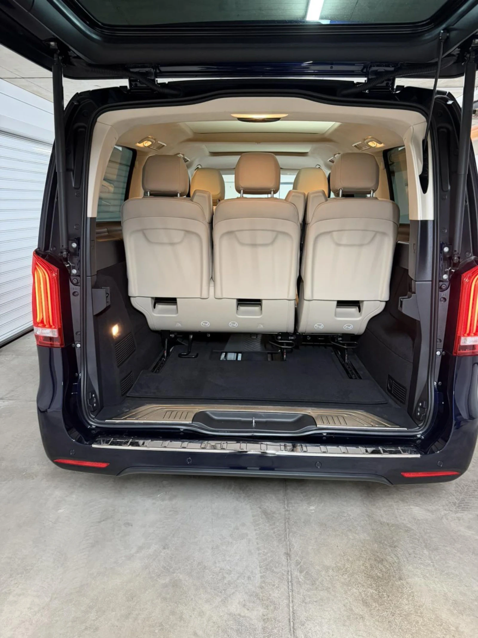 Mercedes-Benz V 300 V300  63000 km avtomat - изображение 4