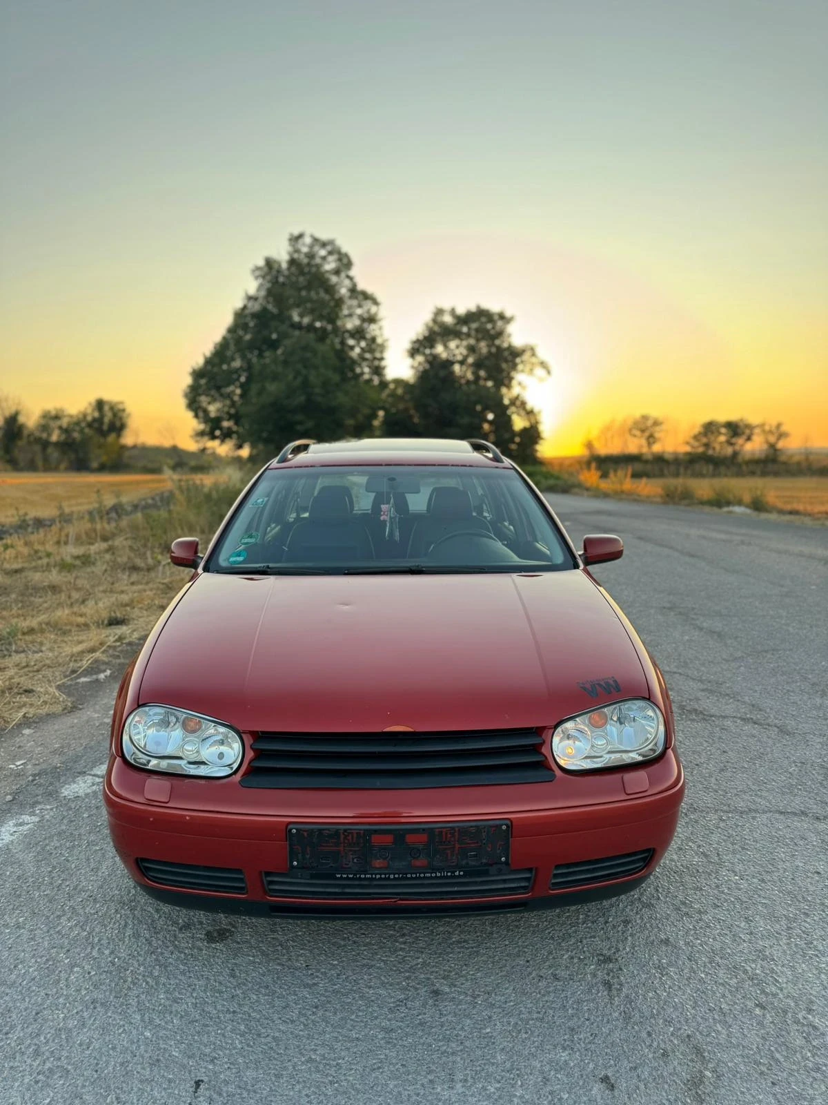 VW Golf, снимка 16 - Автомобили и джипове - 53712131