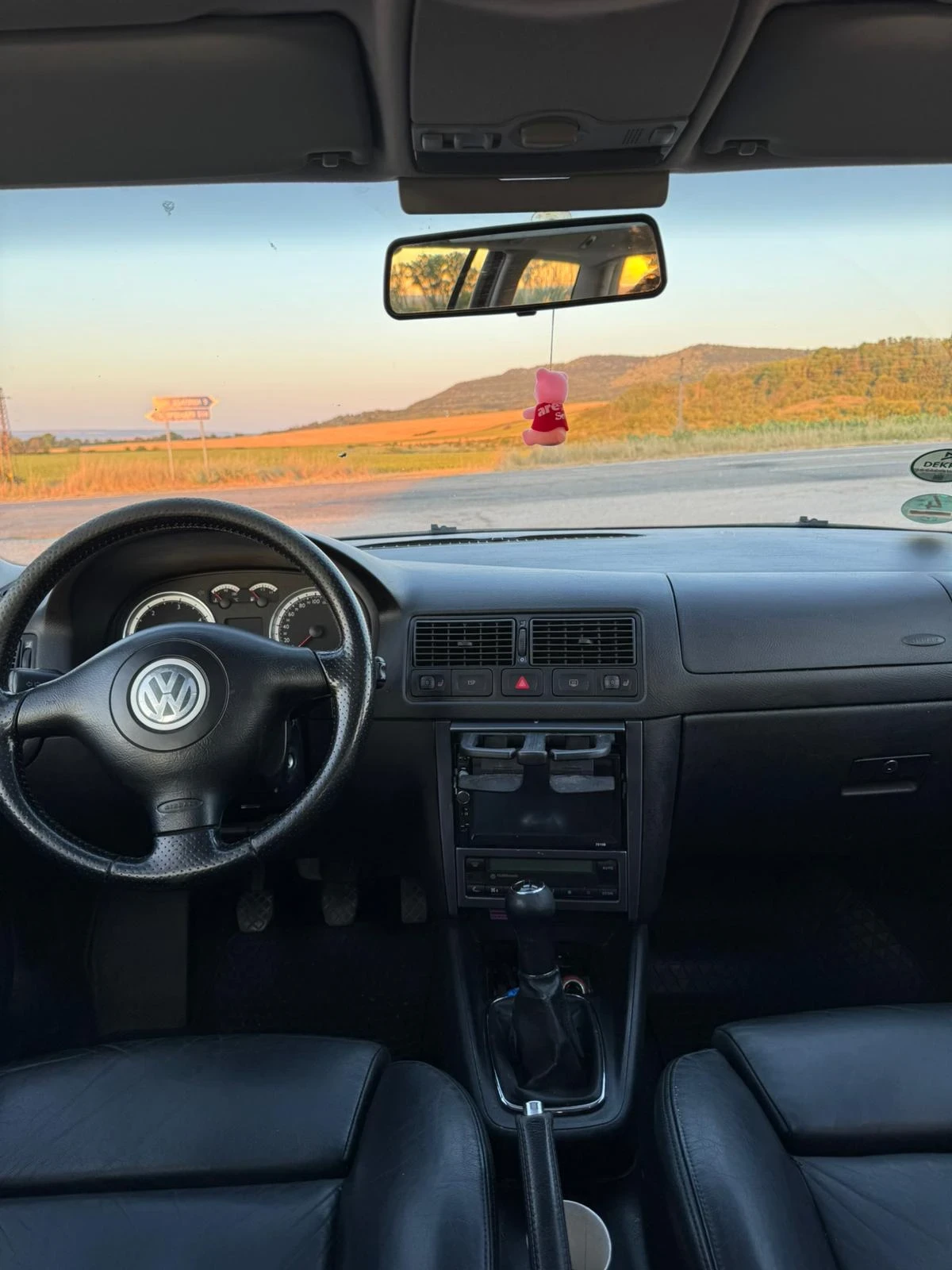 VW Golf, снимка 7 - Автомобили и джипове - 53712131