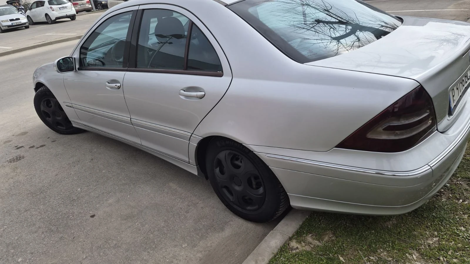 Mercedes-Benz 220, снимка 5 - Автомобили и джипове - 53830292