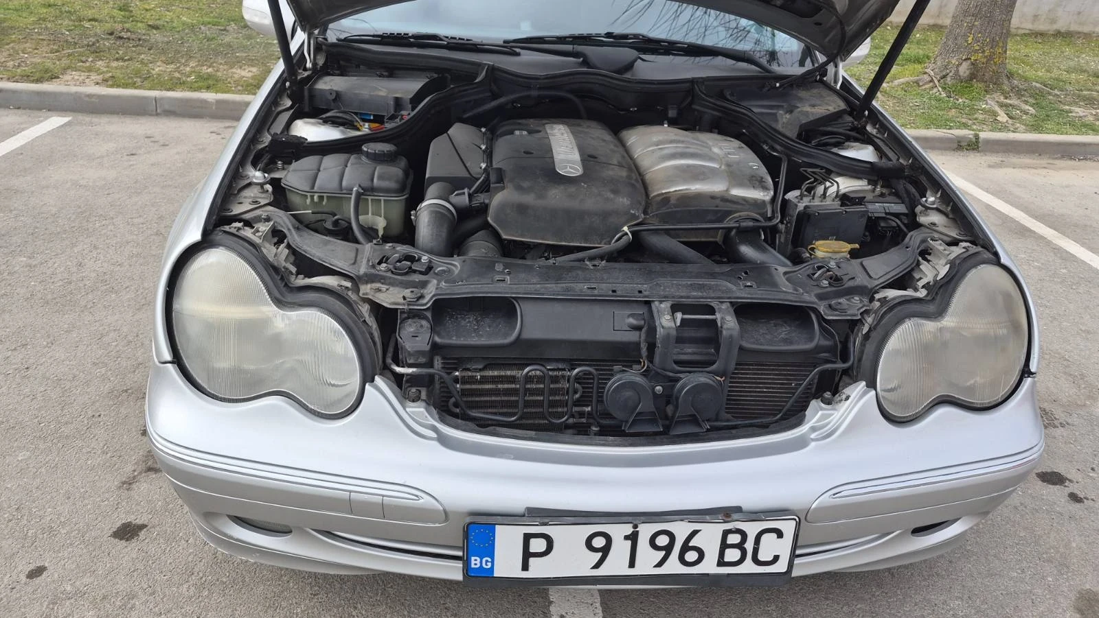 Mercedes-Benz 220, снимка 6 - Автомобили и джипове - 53830292