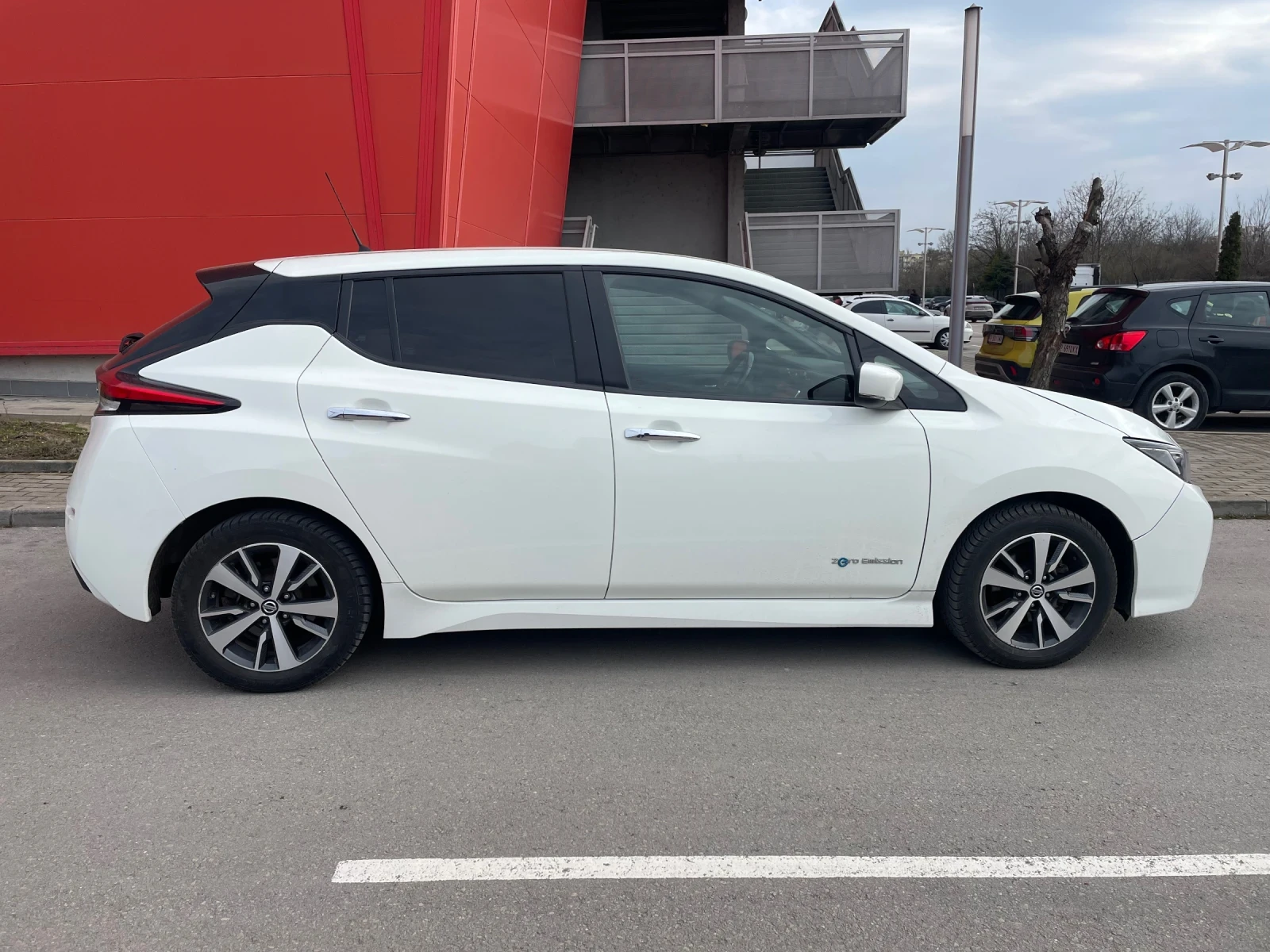 Nissan Leaf  40kWh 150 к.с., снимка 7 - Автомобили и джипове - 53977073