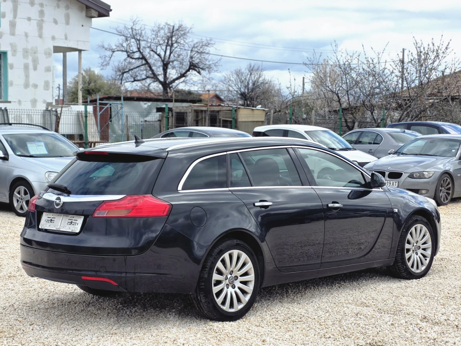 Opel Insignia 2.0 TDCI 130hp Navi-Clima-TipTop-Italy, снимка 4 - Автомобили и джипове - 54083136