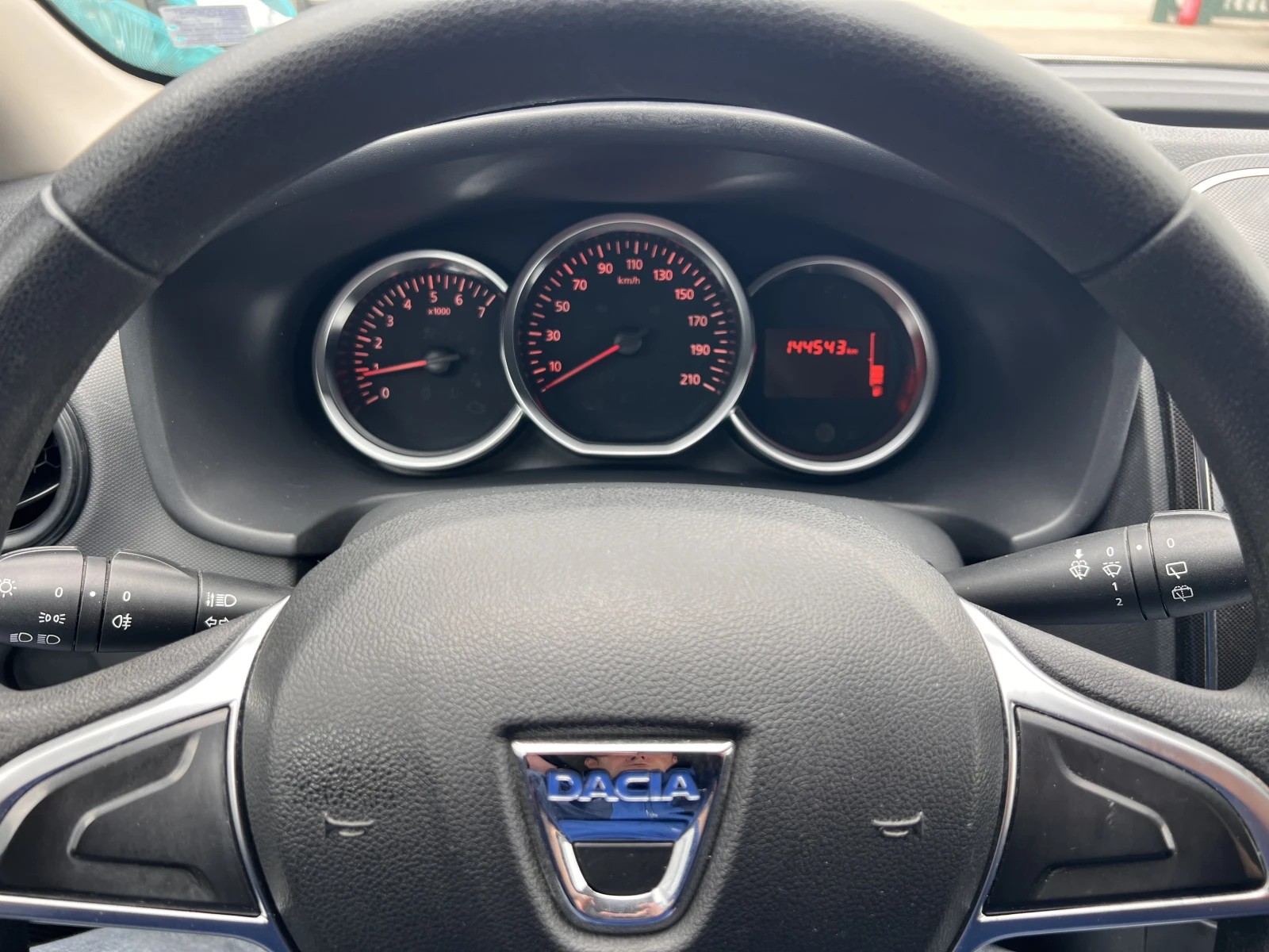 Dacia Sandero ESSENTIAL/1.0TCE/101K.C./5MT/LPG | Mobile.bg � ����������� 12