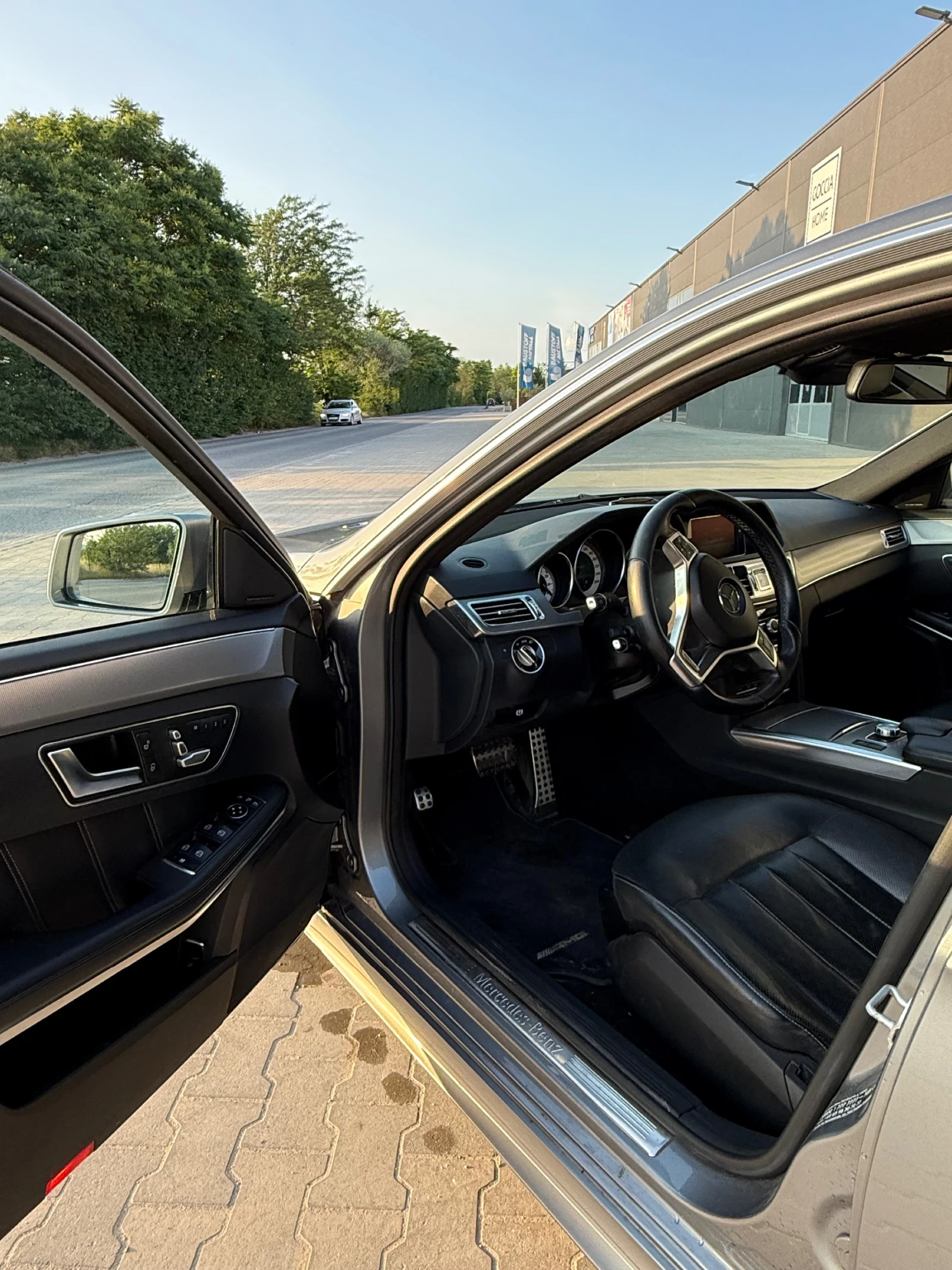 Mercedes-Benz E 350, снимка 4 - Автомобили и джипове - 54315598