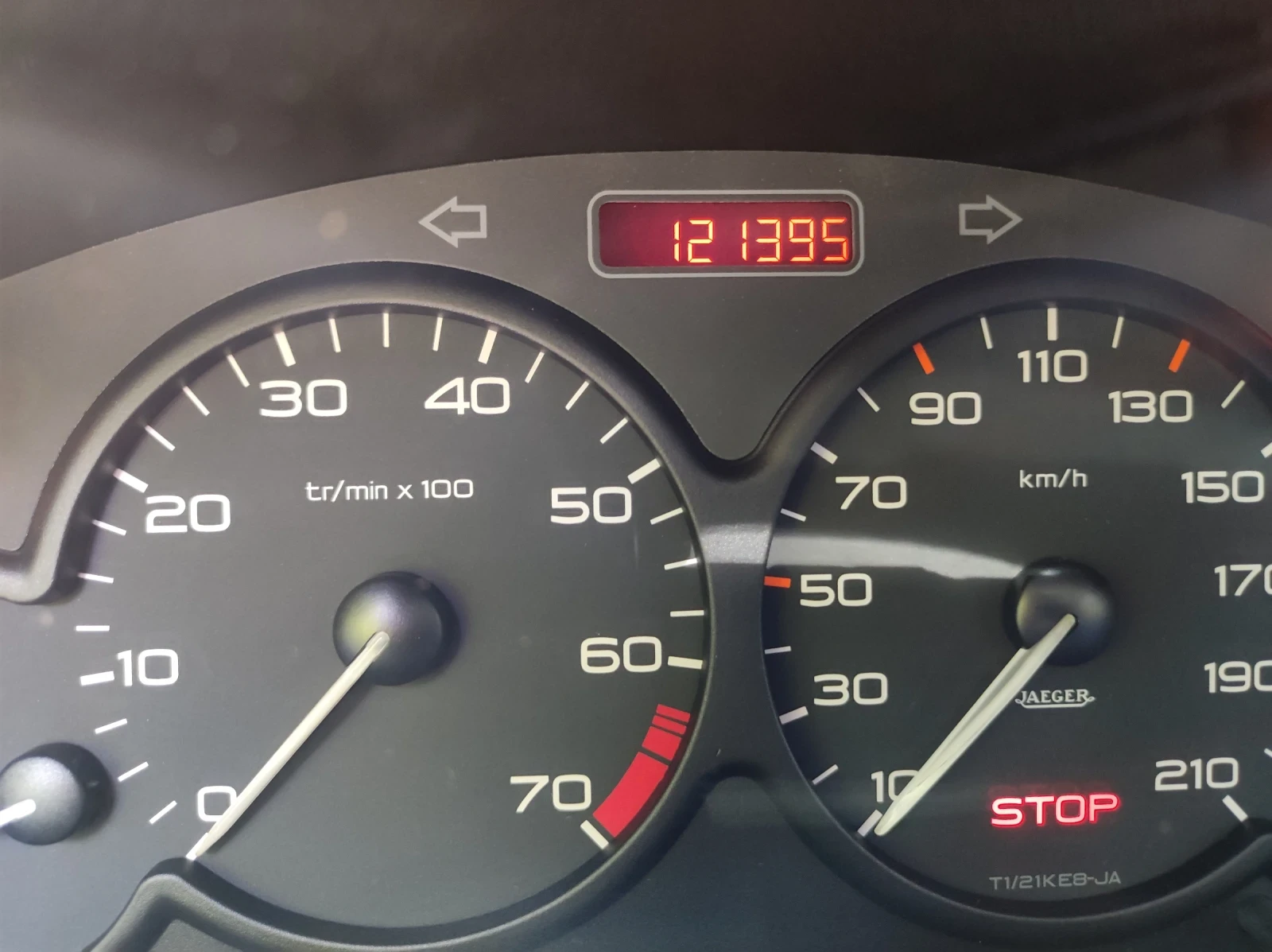 Peugeot 206, снимка 5 - Автомобили и джипове - 54332682