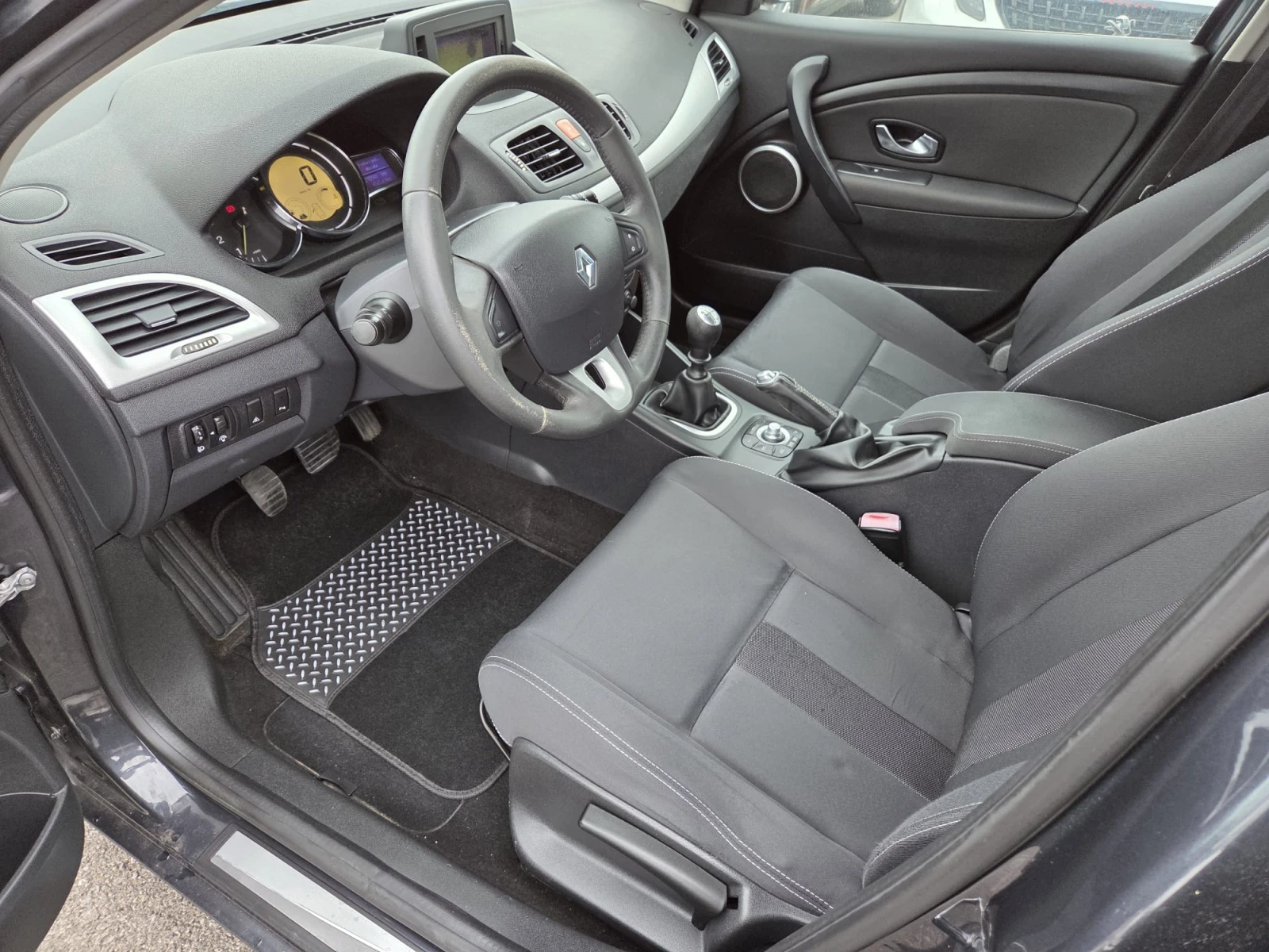 Renault Megane 1.5 dci  | Mobile.bg � ����������� 7