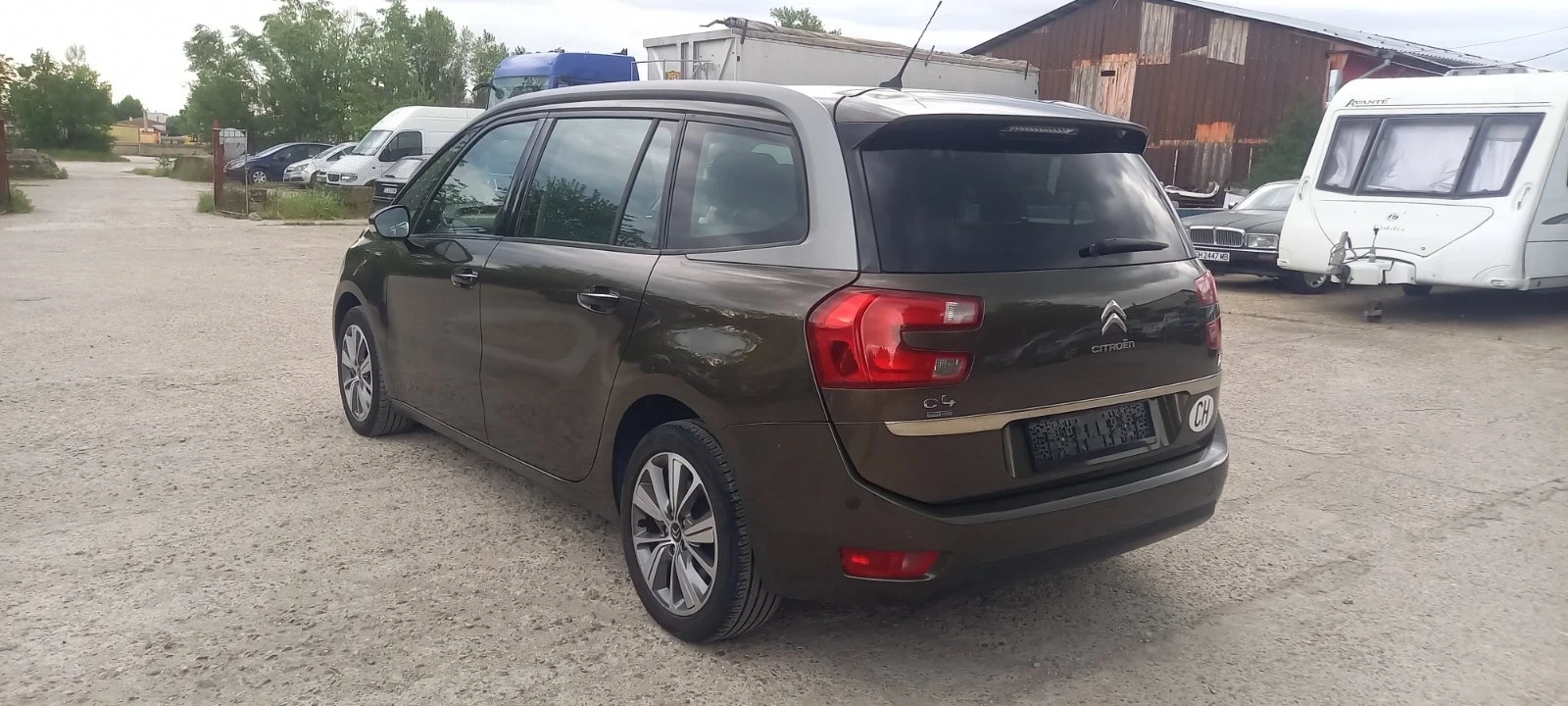 Citroen Grand C4 Picasso 2.0HDI/7-места/150к.с./225000км./Швейцария, снимка 6 - Автомобили и джипове - 54576363