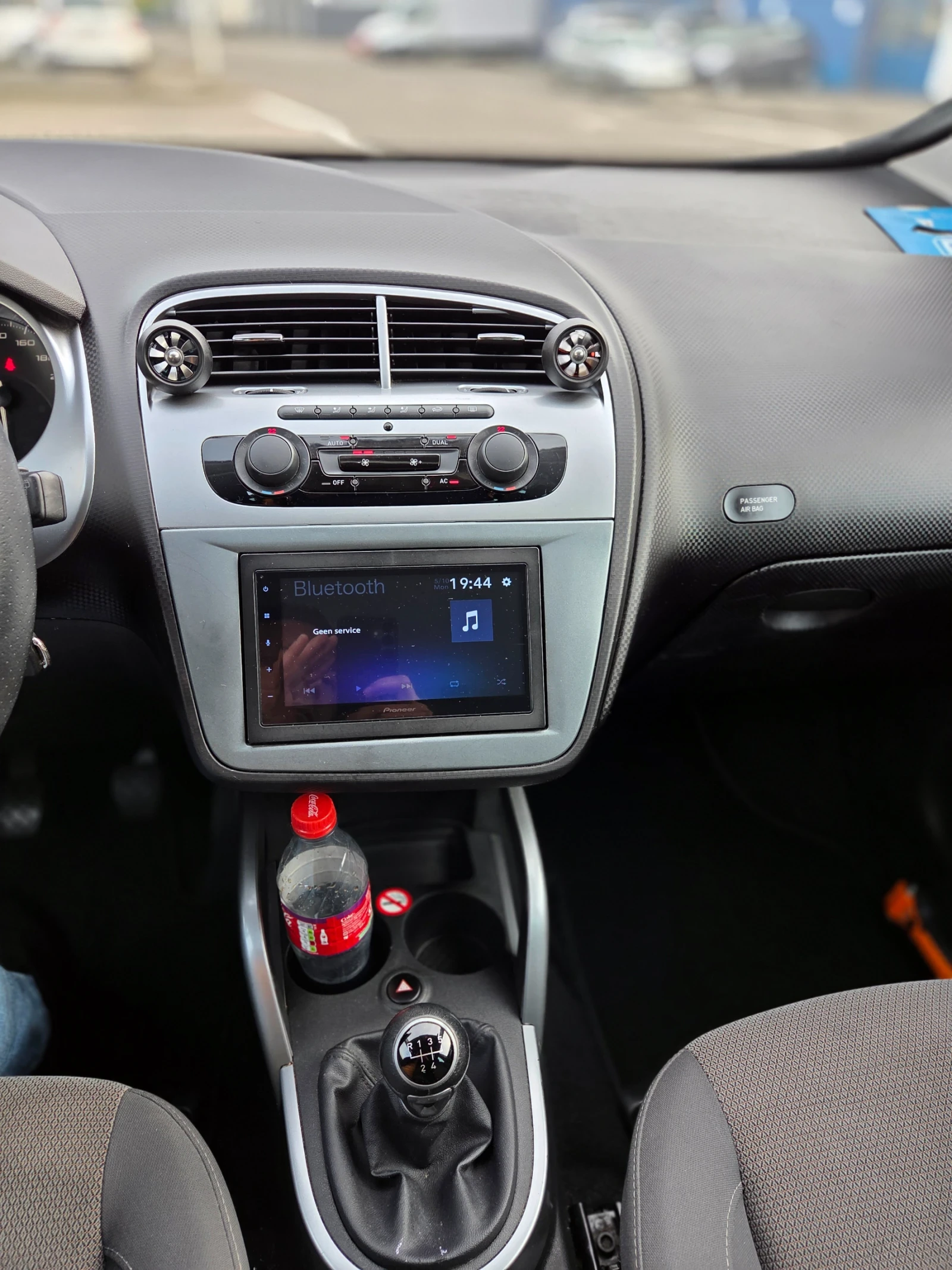 Seat Altea 1.6 TDI, снимка 12 - Автомобили и джипове - 54600982