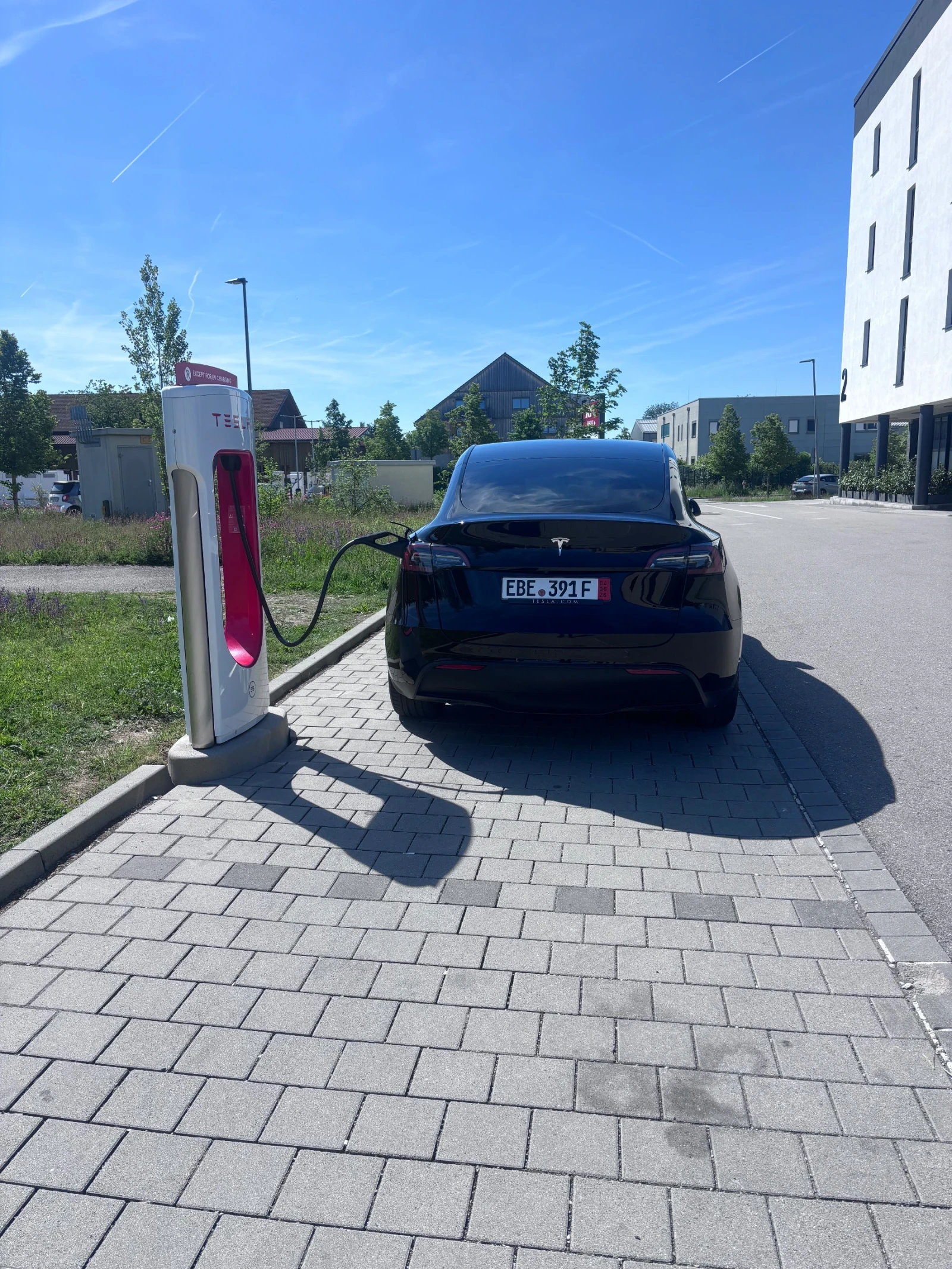 Tesla Model Y С УДЪЛЖЕНА ГАРАНЦИЯ, снимка 8 - Автомобили и джипове - 54744493