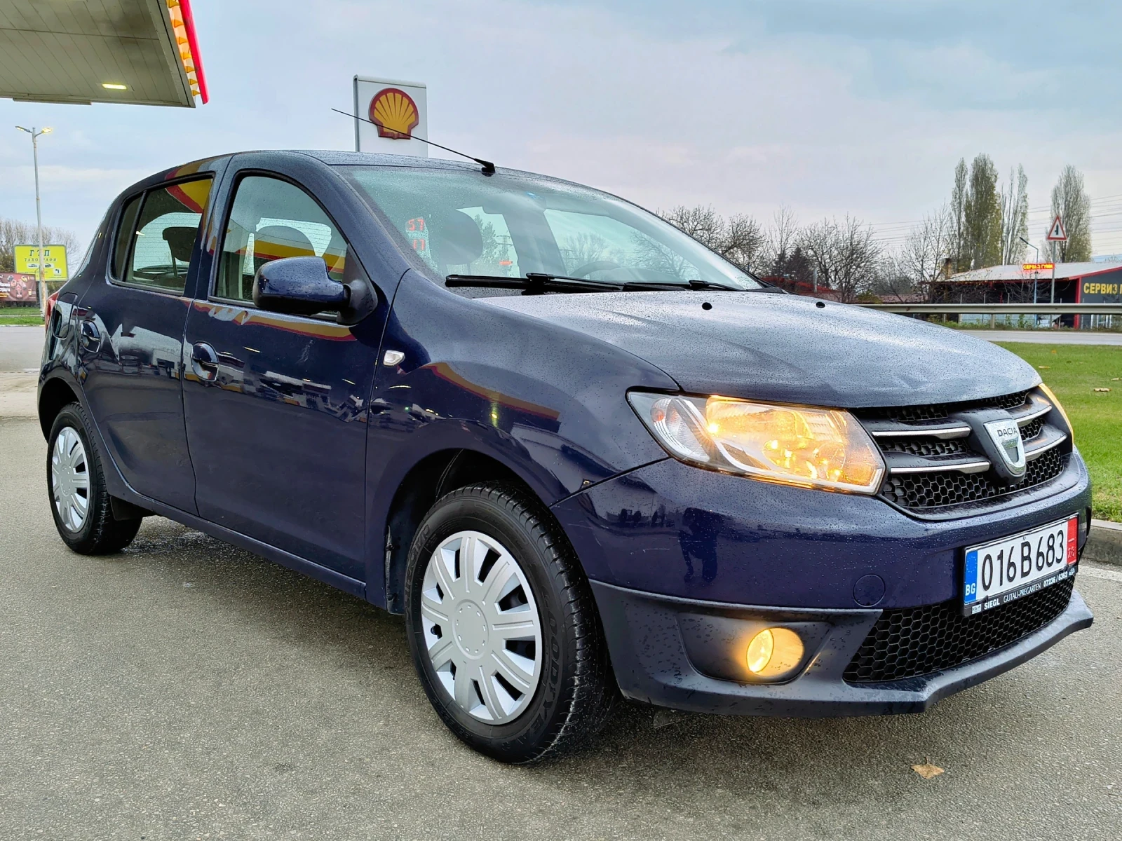 Dacia Sandero 1.2i 75к.с. Евро5, снимка 7 - Автомобили и джипове - 54980987