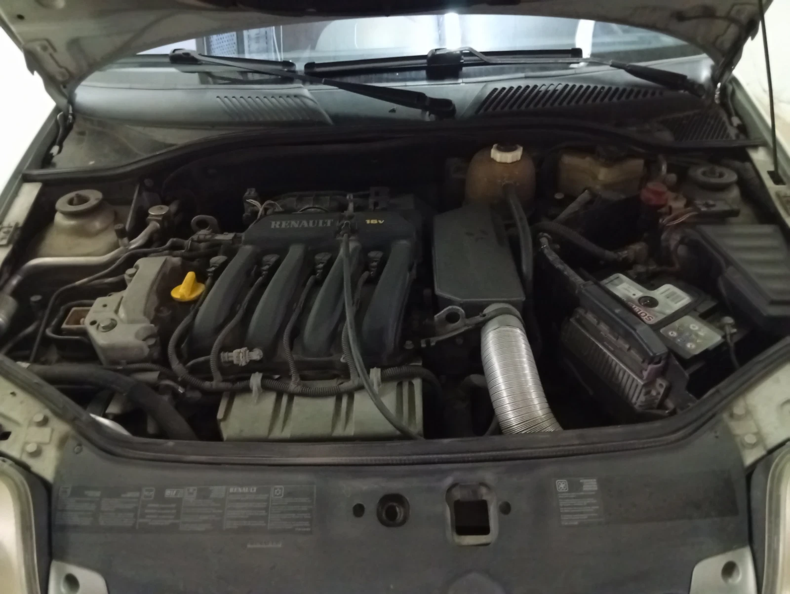 Renault Clio, снимка 7 - Автомобили и джипове - 55278759