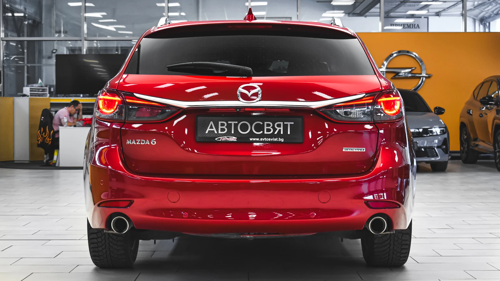 Mazda 6 2.2 SKYACTIV-D Exclusive Line Automatic, снимка 3 - Автомобили и джипове - 55330153