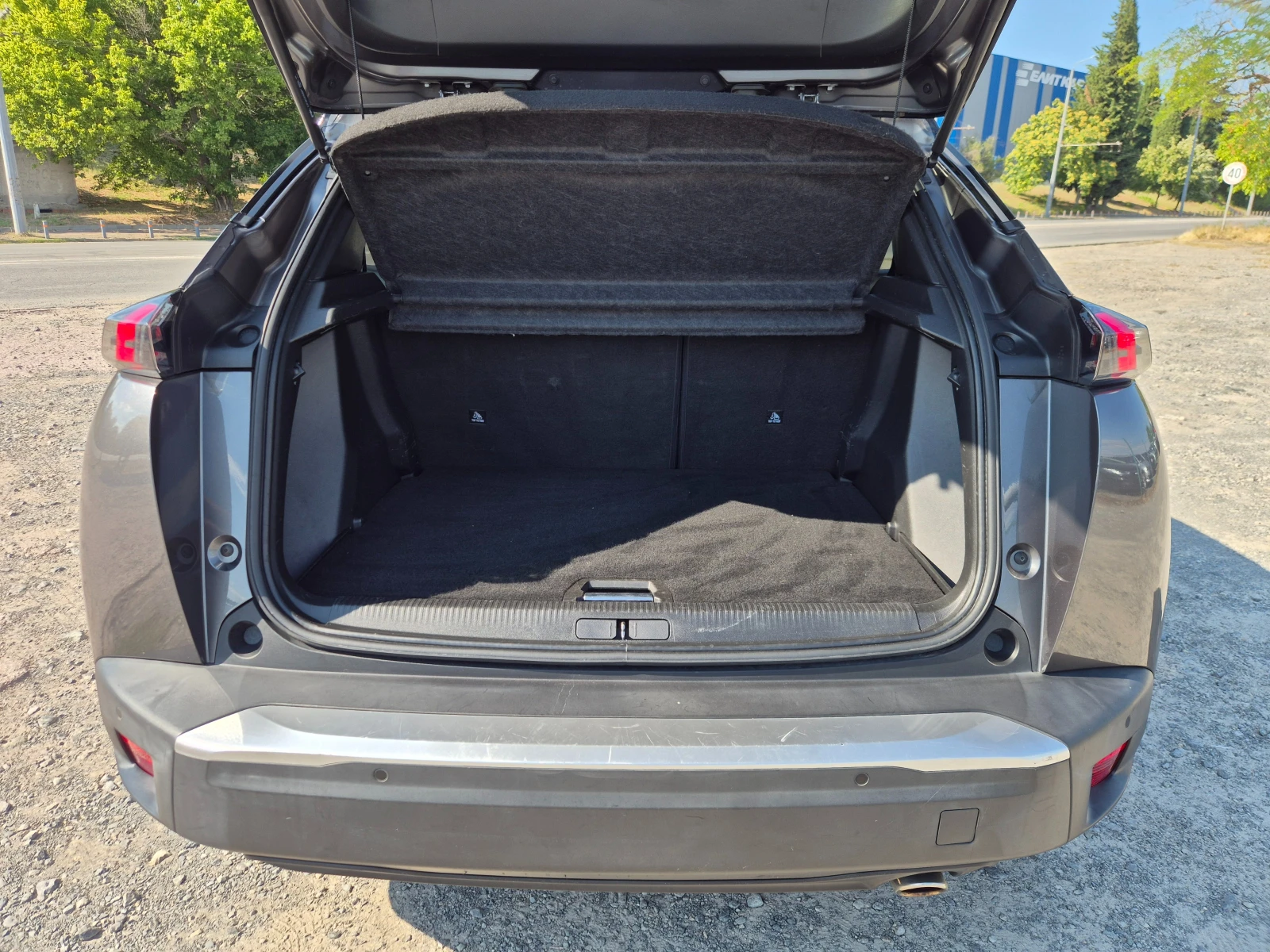 Peugeot 2008 1.5HDI GT-Line, снимка 11 - Автомобили и джипове - 55550451