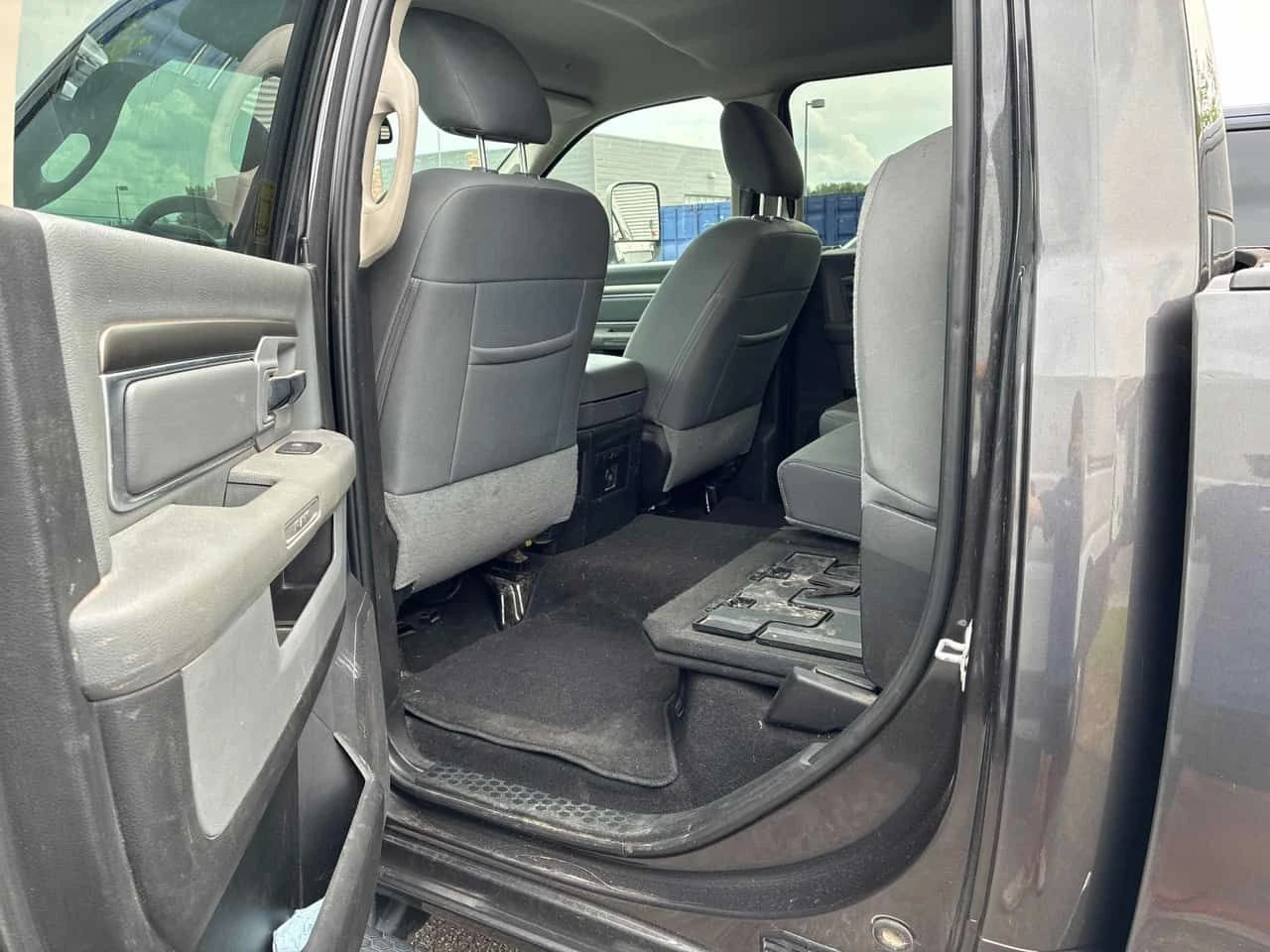 Dodge RAM 3500 * SLT * АВТОКРЕДИТ БЕЗ ПЪРВОНАЧАЛНА ВНОСКА* , снимка 13 - Автомобили и джипове - 55614906