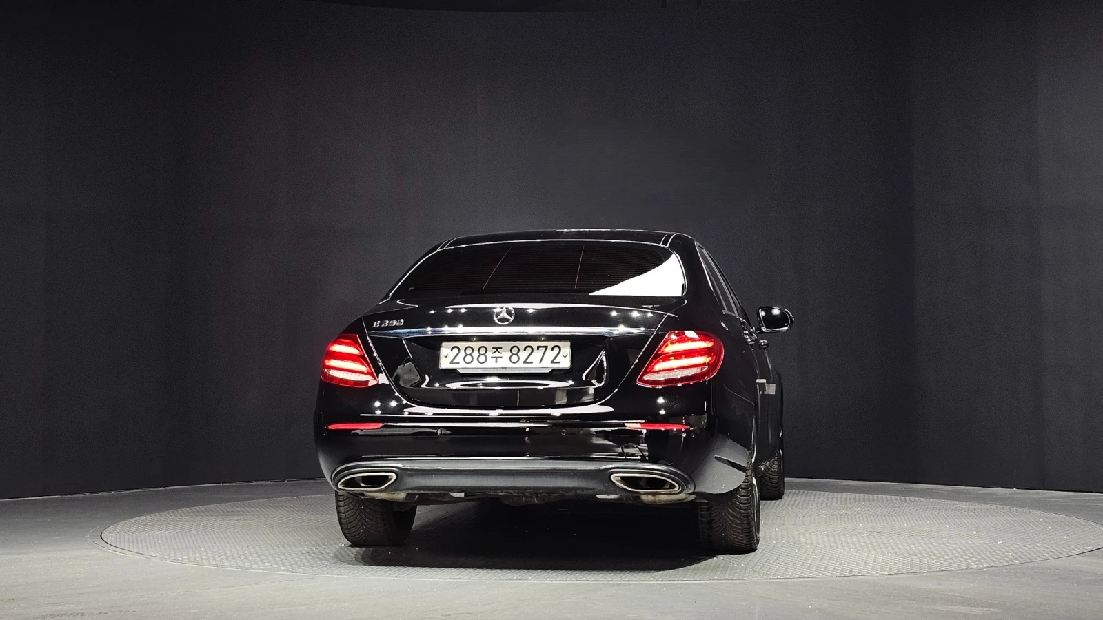 Mercedes-Benz E 250 Avantgarde, снимка 4 - Автомобили и джипове - 56265896