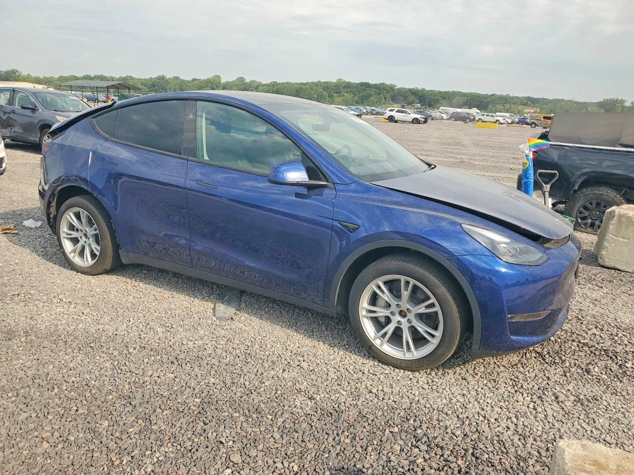 Tesla Model Y, снимка 4 - Автомобили и джипове - 56375432