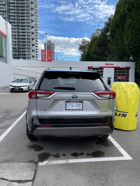 Toyota Rav4 Hybrid / JBL  / Distronic / Carfax / Автокредит, снимка 4