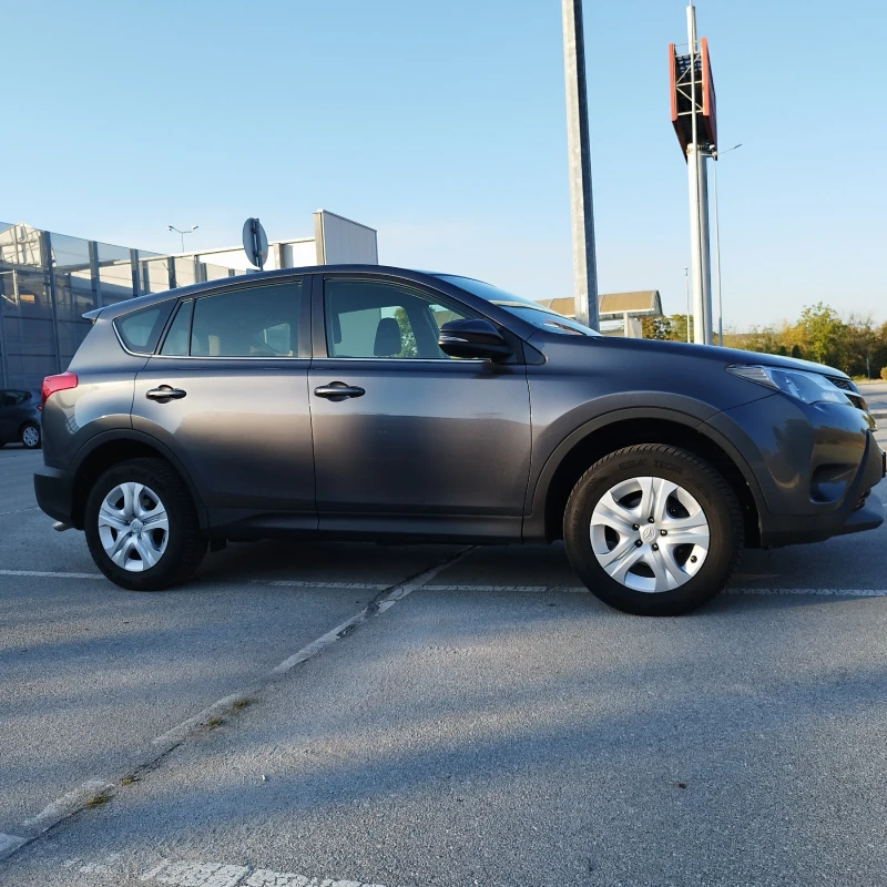 Toyota Rav4 2.0 4x4  Швейцария , снимка 8 - Автомобили и джипове - 47398553