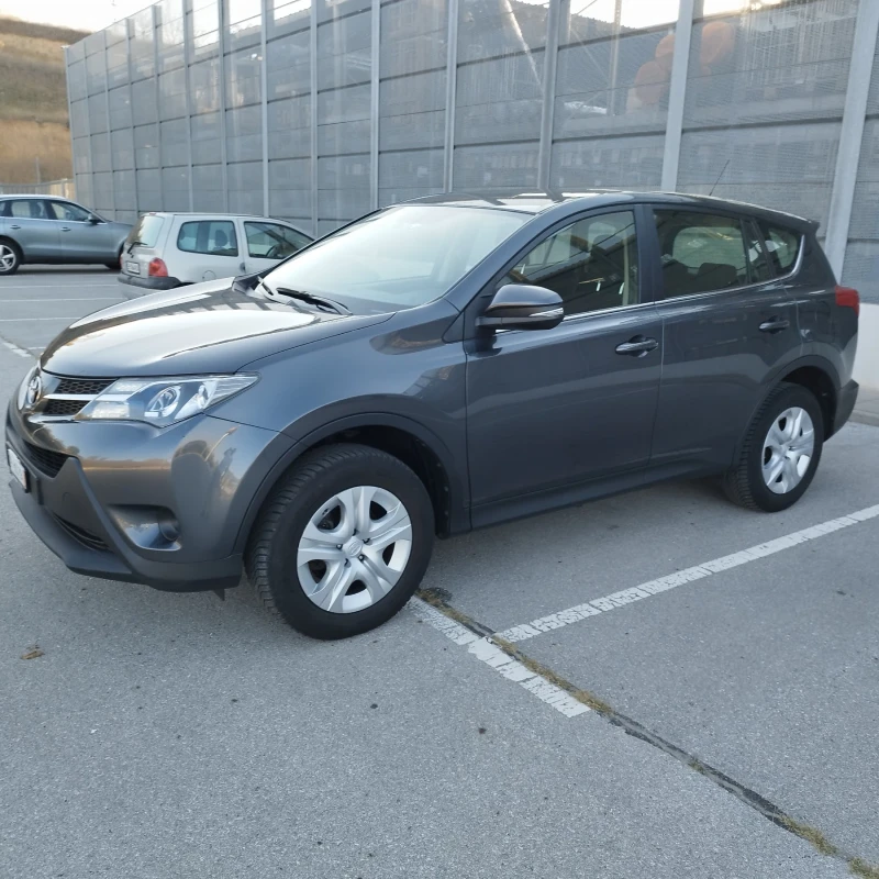 Toyota Rav4 2.0 4x4  Швейцария , снимка 1 - Автомобили и джипове - 47398553