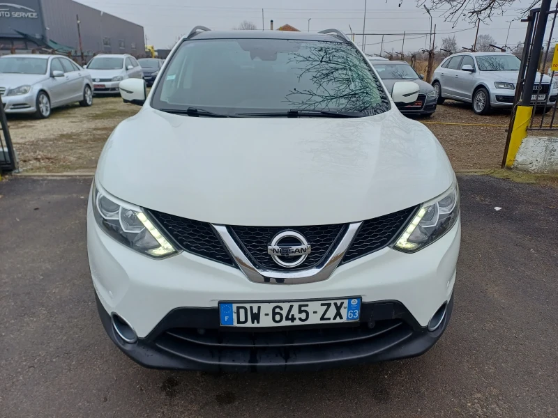 Nissan Qashqai 1.2 T* * 360-KAMERA* * PANORAMA* * * Keyless GO * , снимка 5 - Автомобили и джипове - 48620299