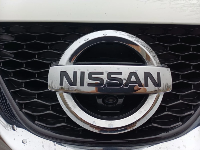 Nissan Qashqai 1.2 T* * 360-KAMERA* * PANORAMA* * * Keyless GO * , снимка 12 - Автомобили и джипове - 48620299