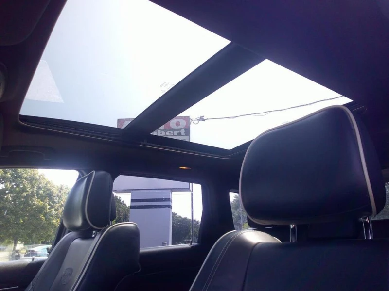 Jeep Grand cherokee Overland* HEMI* Distronic* Въздух* Подгрев* Обдух*, снимка 7 - Автомобили и джипове - 52317721