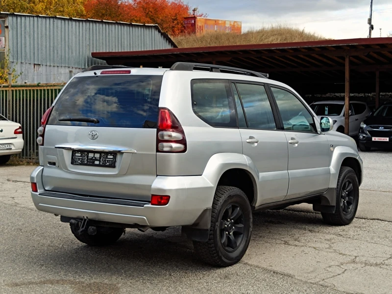 Toyota Land cruiser 3.0 D4D* АВТОМАТИК* 4Х4* БАВНИ* БЛОКАЖ* NAVI* , снимка 5 - Автомобили и джипове - 52229848
