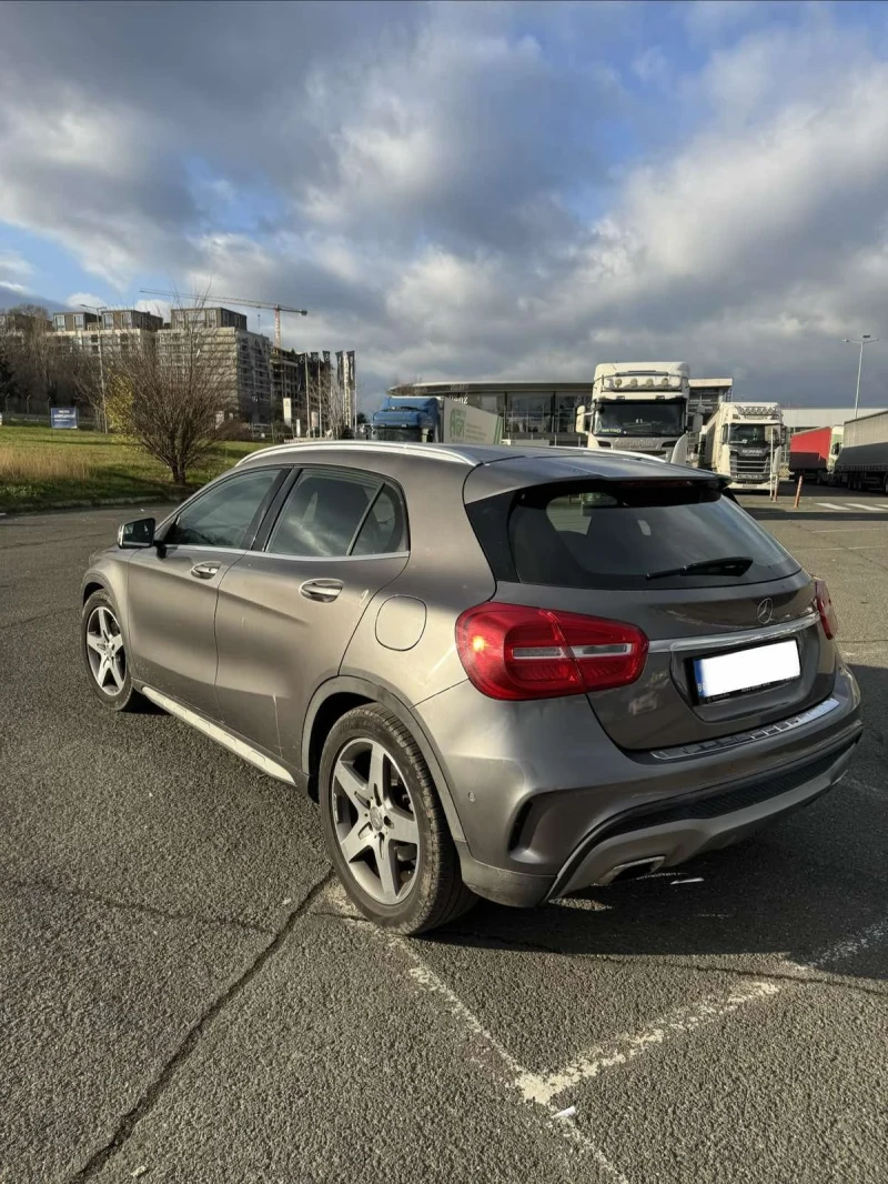 Mercedes-Benz GLA 220 CDI, снимка 6 - Автомобили и джипове - 52972447