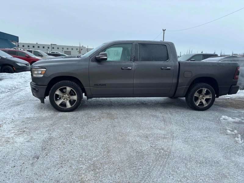 Dodge RAM 1500 2019 SPORT 5.7 * БЕЗ ПЪРВОНАЧАЛНА ВНОСКА* , снимка 3 - Автомобили и джипове - 53176904