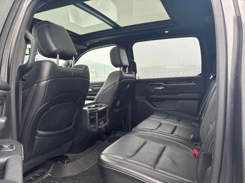 Dodge RAM 1500 2019 SPORT 5.7 * БЕЗ ПЪРВОНАЧАЛНА ВНОСКА* , снимка 11 - Автомобили и джипове - 53176904