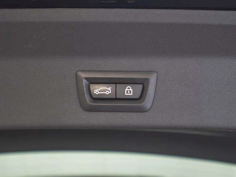 BMW X3 * M40i * CARFAX * БЕЗ ПЪРВОНАЧАЛНА ВНОСКА, снимка 13 - Автомобили и джипове - 53199025