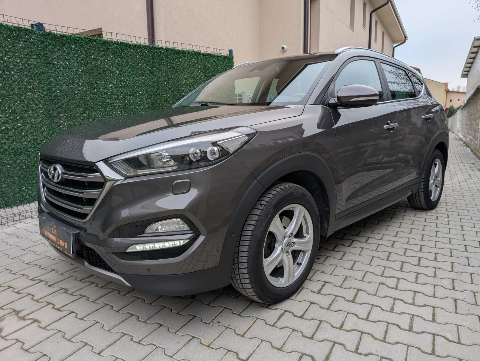 Hyundai Tucson 2.0CRDI* 4x4* Premium* Обдухване* Keyless, снимка 1