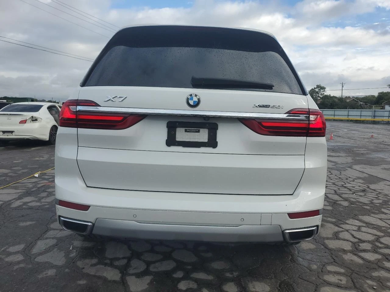 BMW X7 50i/TV/360/HEAD-UP/ | Mobile.bg   6