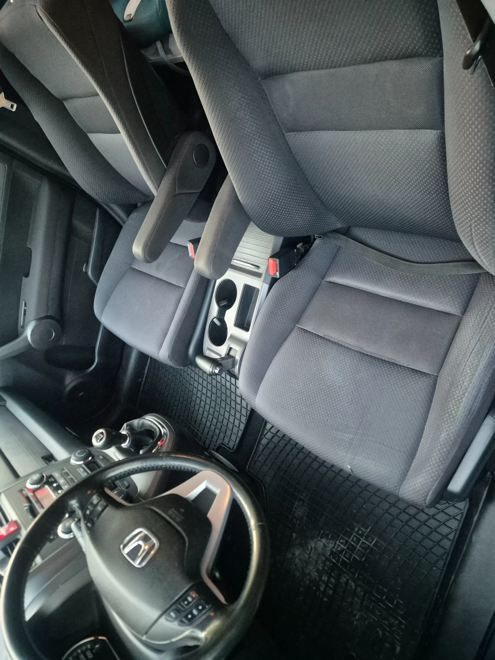 Honda Cr-v 2.2- 140 k.c., снимка 12 - Автомобили и джипове - 53817201