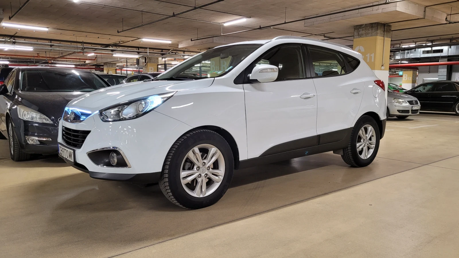 Hyundai IX35, снимка 11 - Автомобили и джипове - 53940275