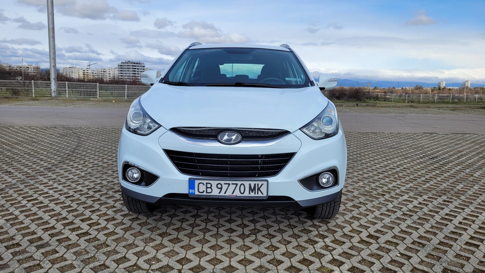 Hyundai IX35, снимка 6 - Автомобили и джипове - 53940275