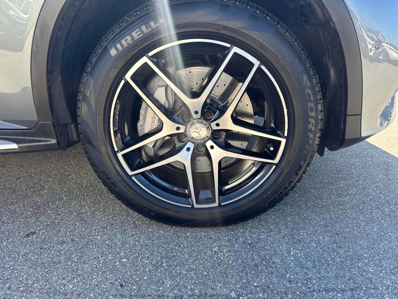 Mercedes-Benz GLC 300 * * CARFAX * * АВТО КРЕДИТ * * , снимка 6 - Автомобили и джипове - 54155983