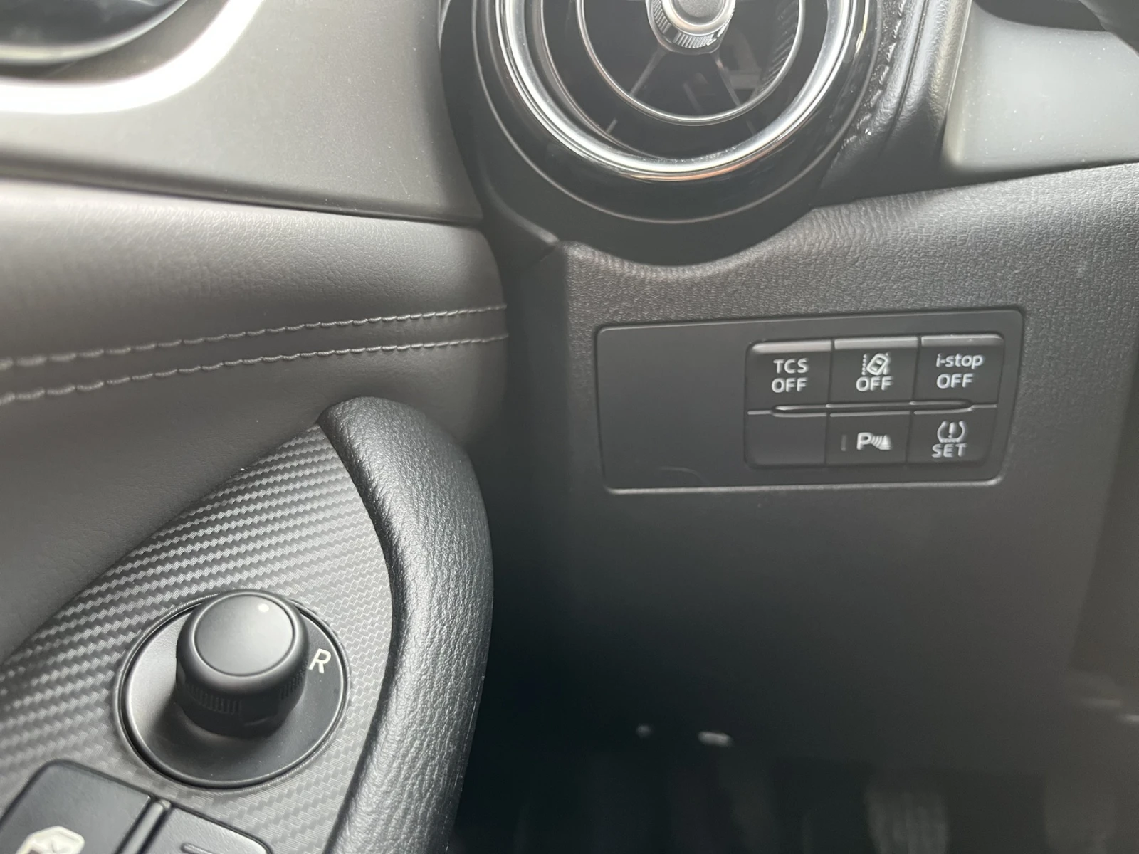 Mazda CX-3, снимка 9 - Автомобили и джипове - 54182768