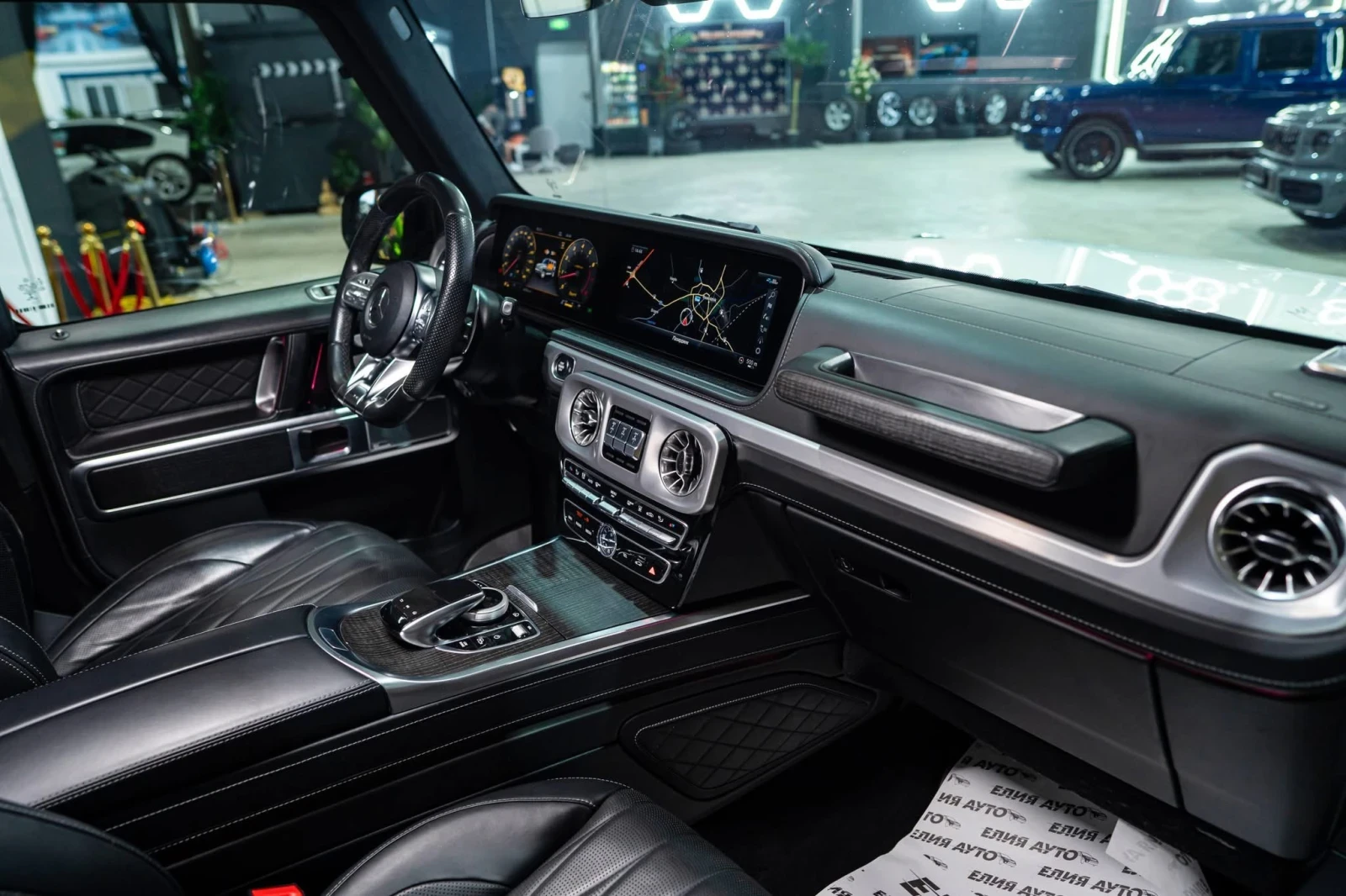 Mercedes-Benz G 500 4MATIC AMG LINE LED DESIGNO BURM 3XTV ЛИЗИНГ 100%, снимка 12 - Автомобили и джипове - 55340406