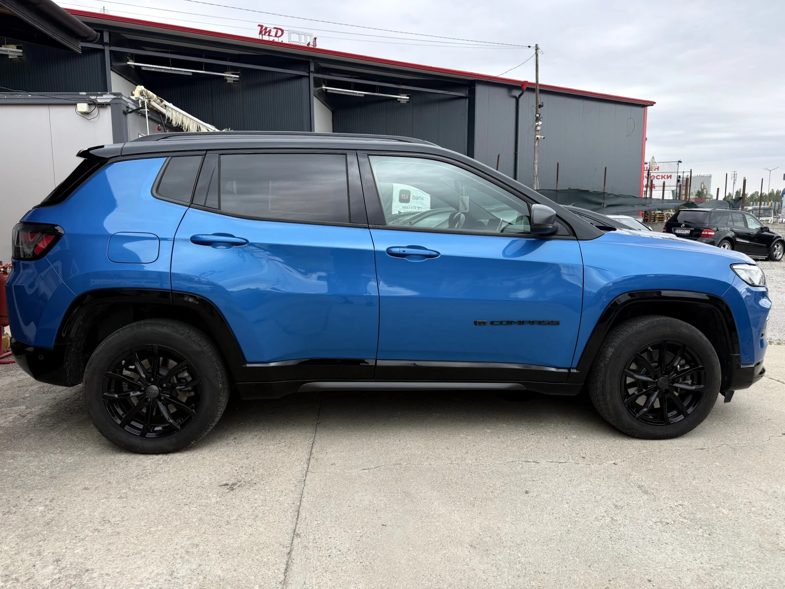 Jeep Compass 1.3i Plug In Hybrid 4xe Distr Kamera Led  CarPlay, снимка 4 - Автомобили и джипове - 55405463
