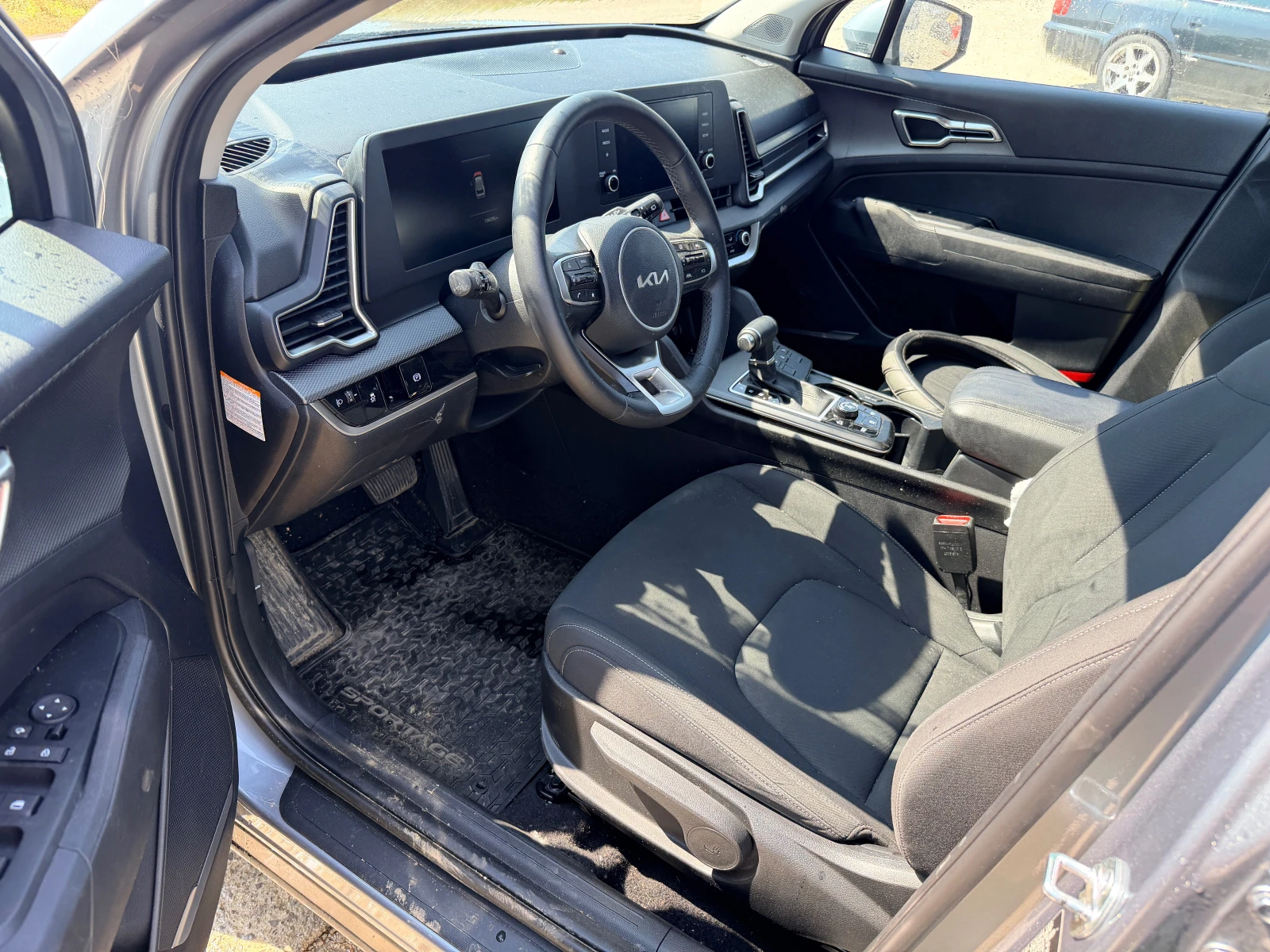 Kia Sportage 1.6 T-GDI, снимка 9 - Автомобили и джипове - 55605066