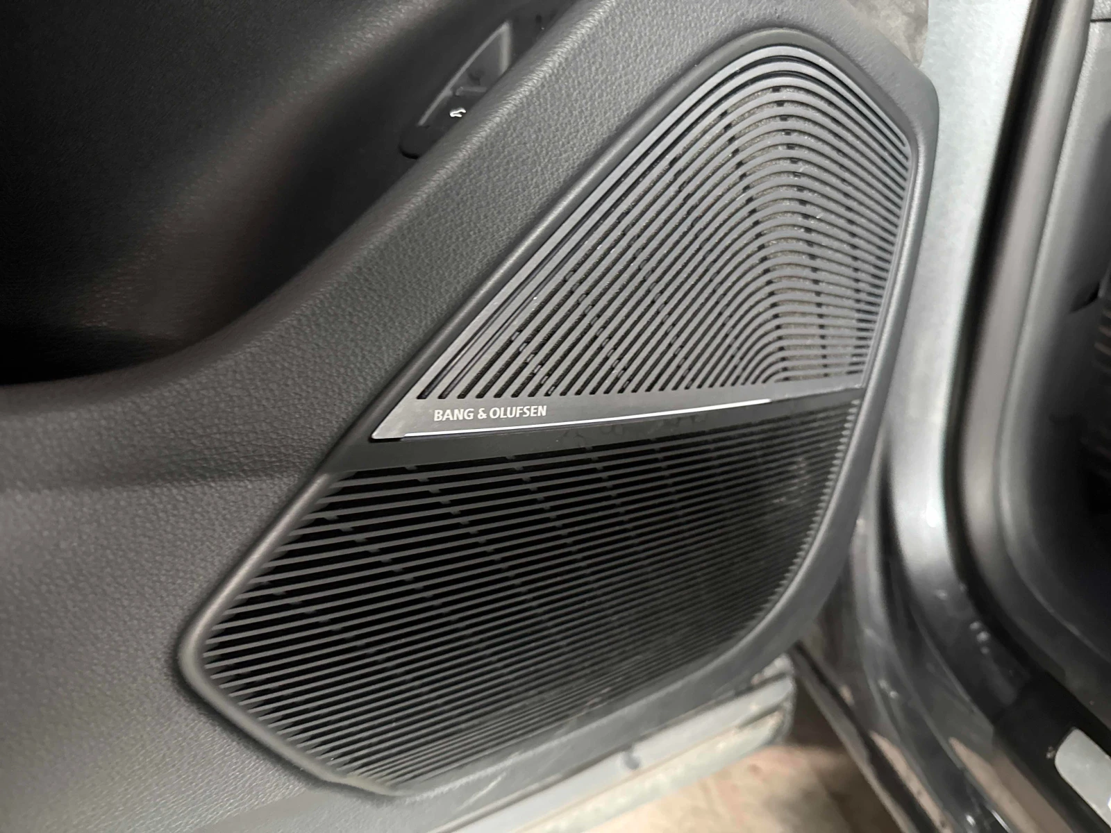 Audi Q8 QUATTRO* �����* �������* 3D BANG&OLUFSEN*  | Mobile.bg � ����������� 11