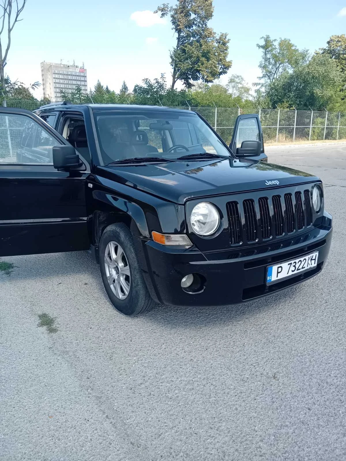 Jeep Patriot, снимка 2 - Автомобили и джипове - 55961334